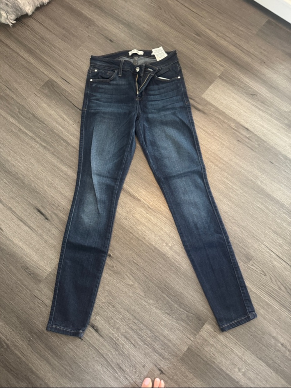 Guess Women's Dark Indigo Skinny Jeans
